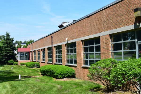 Cost of Corporate Lawn Maintenance in Pasadena